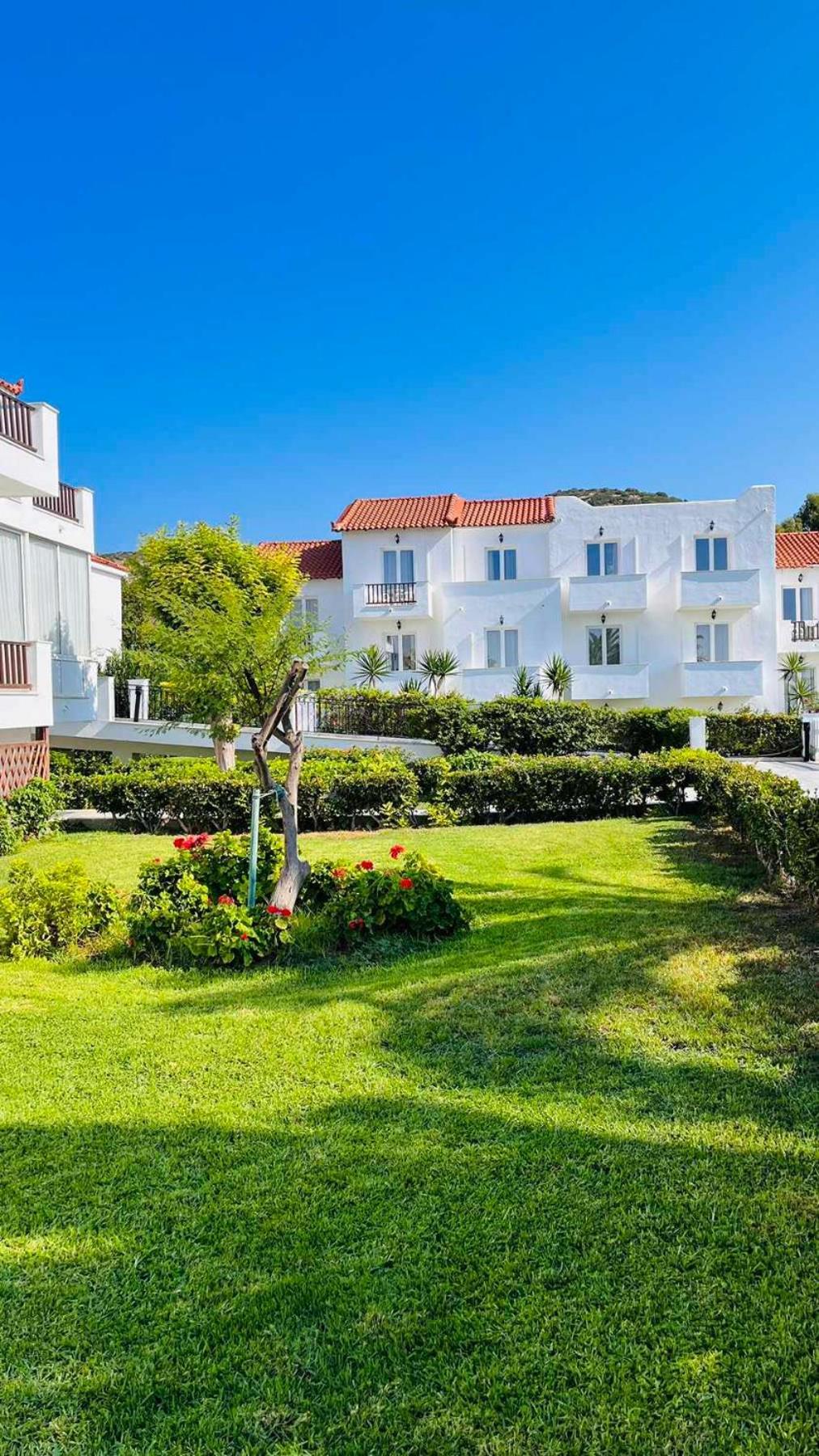 Sirenes Beach Resort Samos Town Exteriér fotografie