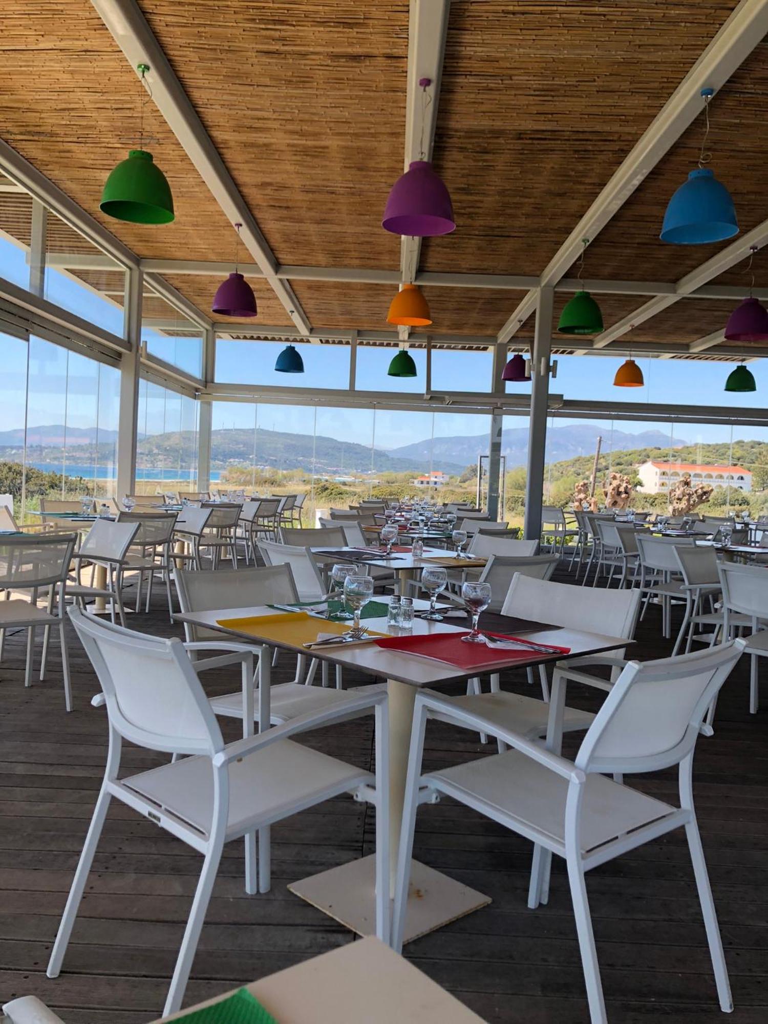Sirenes Beach Resort Samos Town Exteriér fotografie