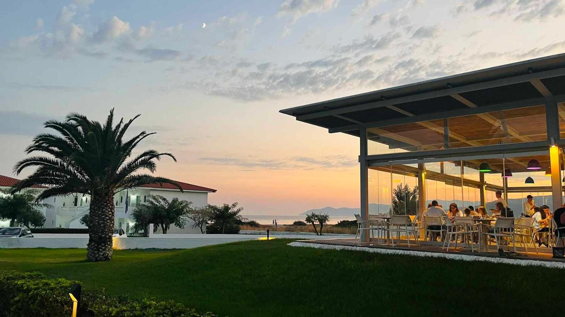 Sirenes Beach Resort Samos Town Exteriér fotografie