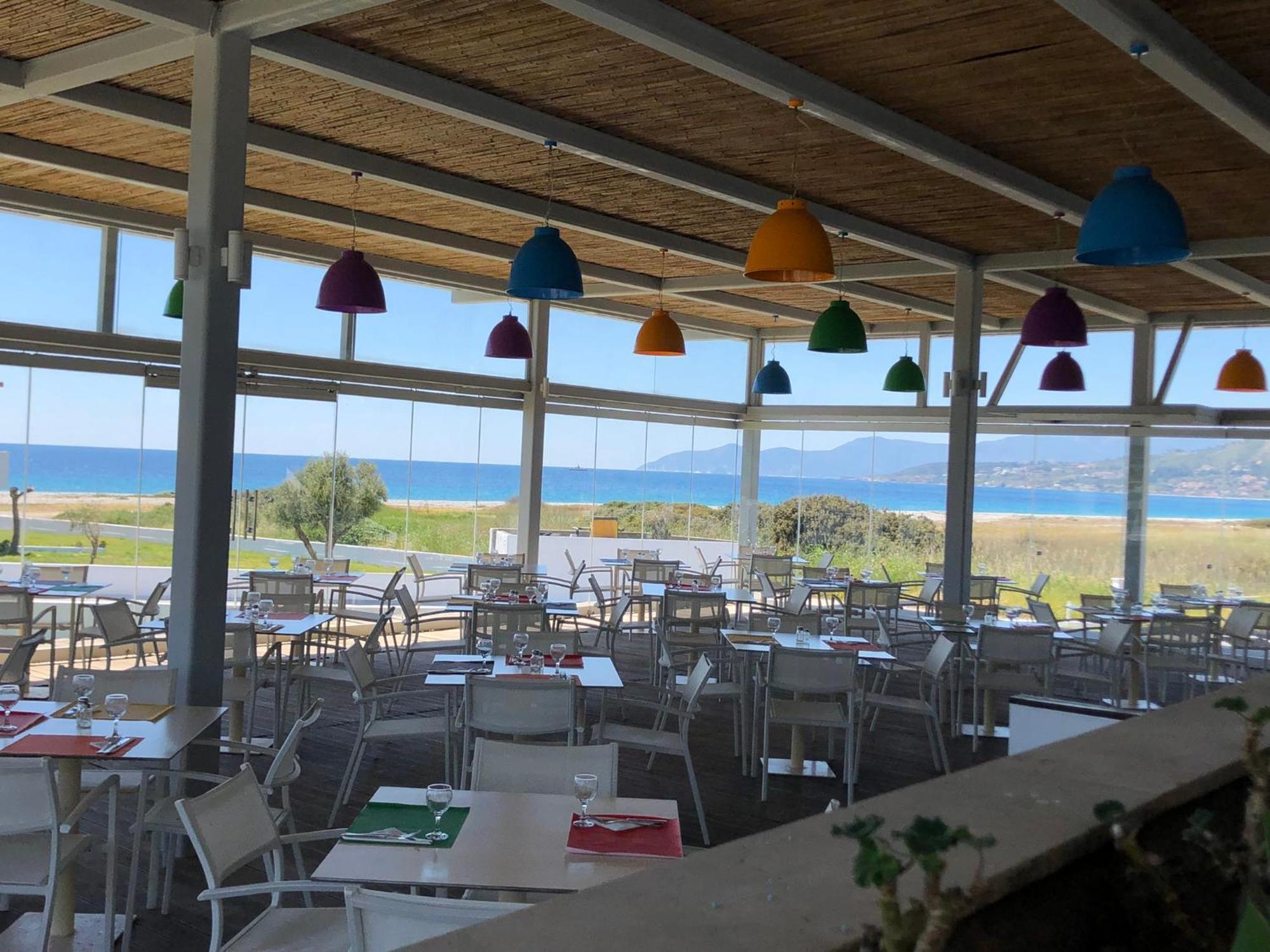 Sirenes Beach Resort Samos Town Exteriér fotografie