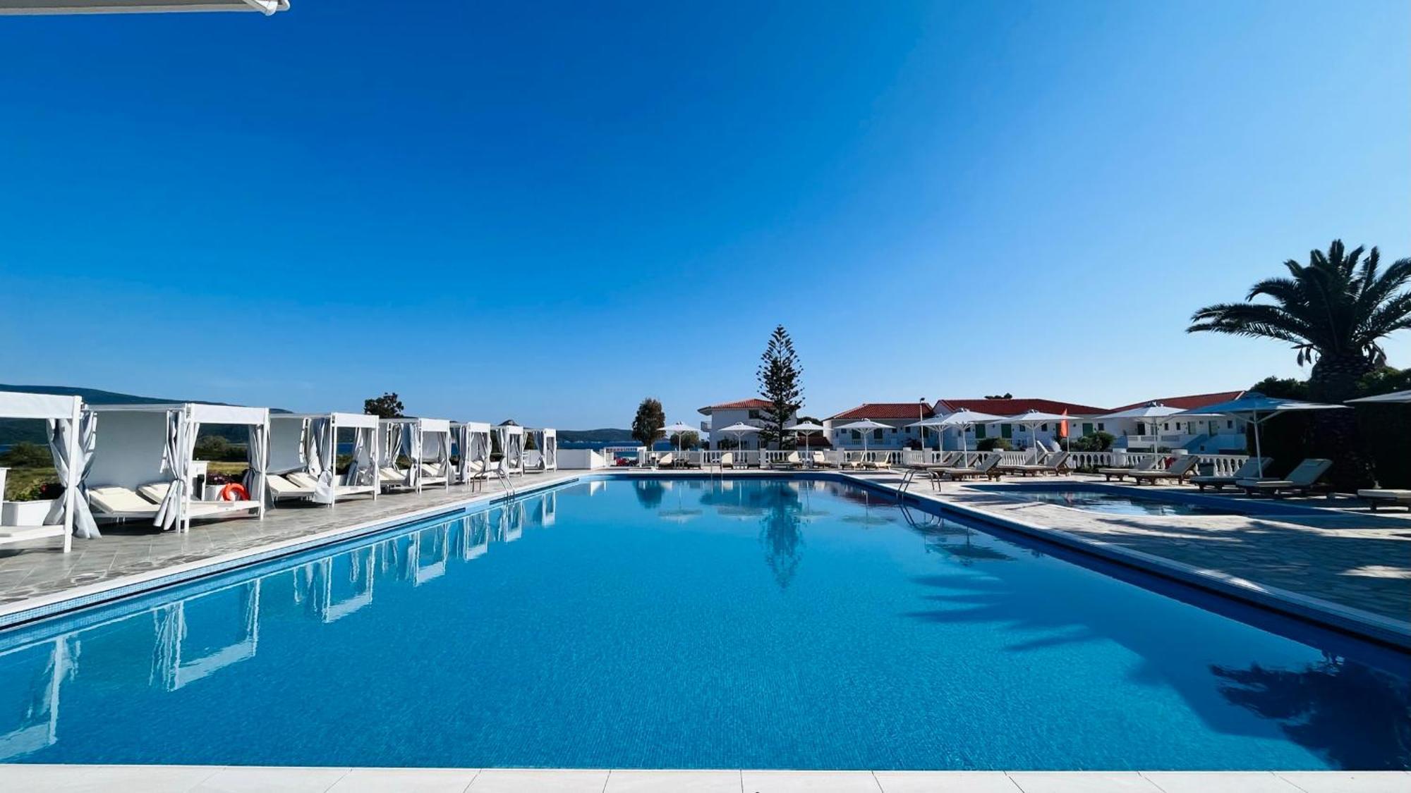Sirenes Beach Resort Samos Town Exteriér fotografie