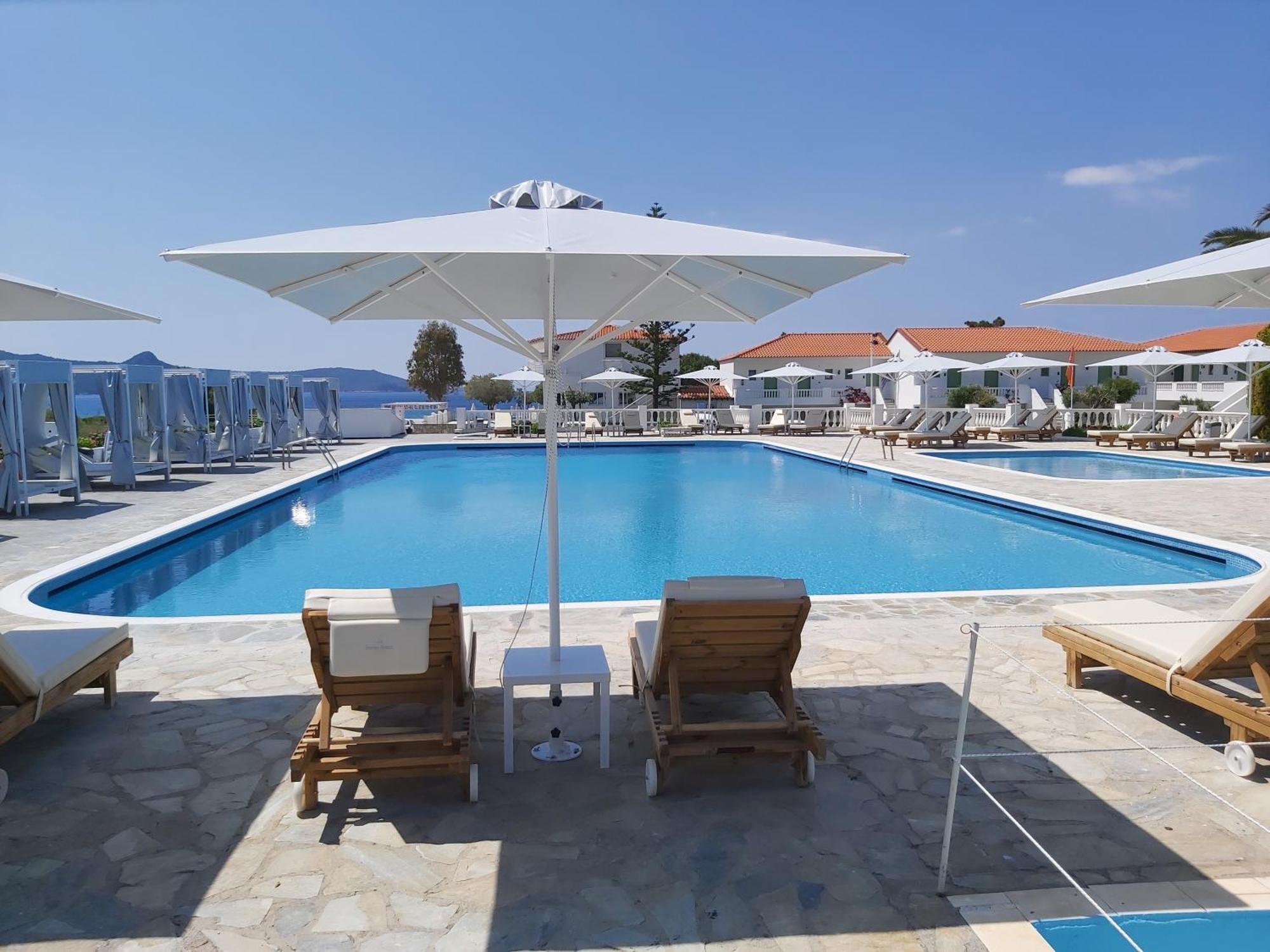 Sirenes Beach Resort Samos Town Exteriér fotografie