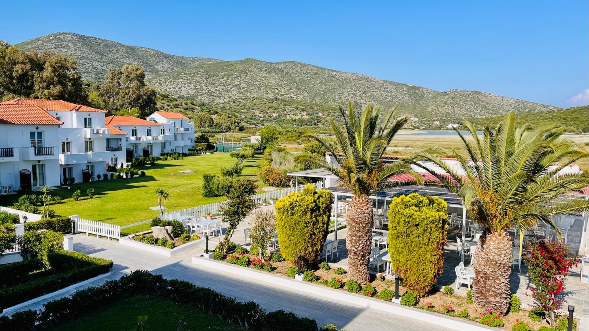 Sirenes Beach Resort Samos Town Exteriér fotografie