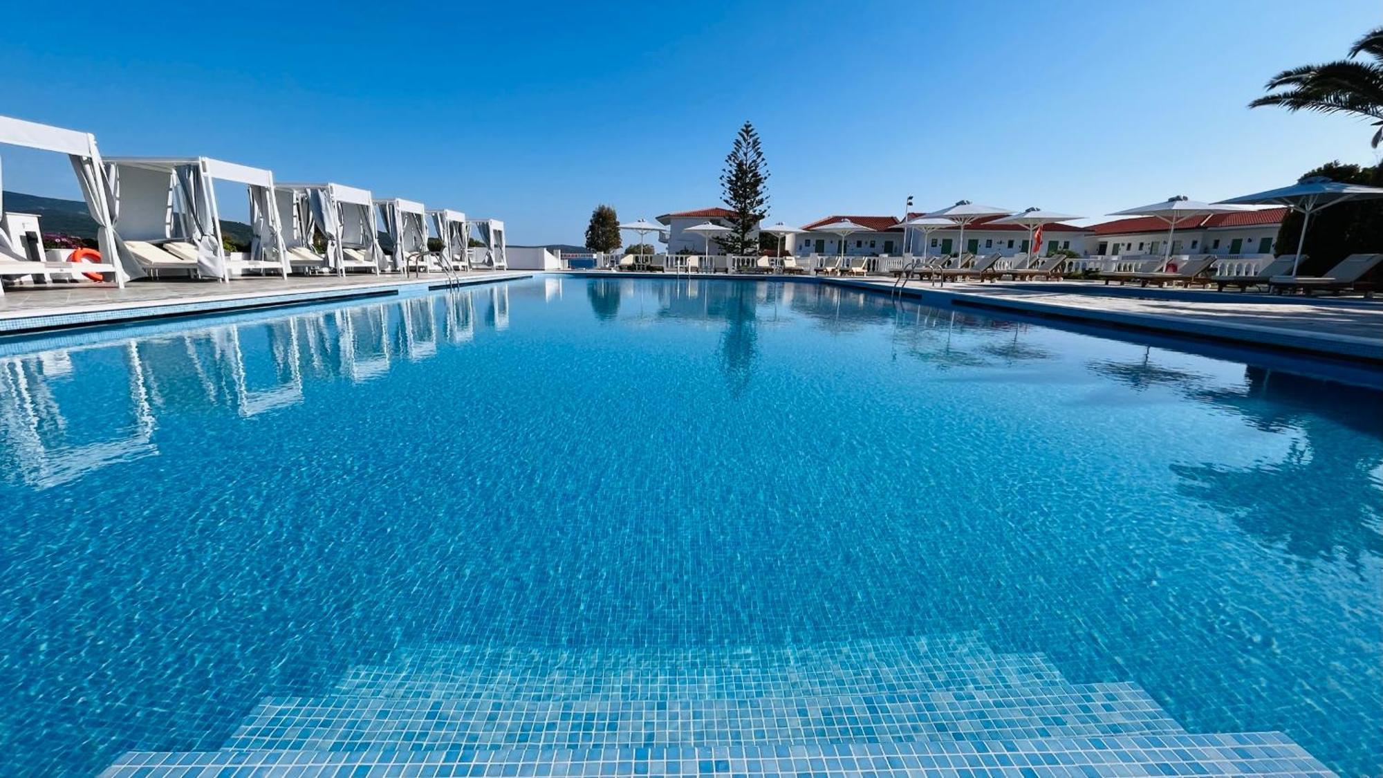Sirenes Beach Resort Samos Town Exteriér fotografie